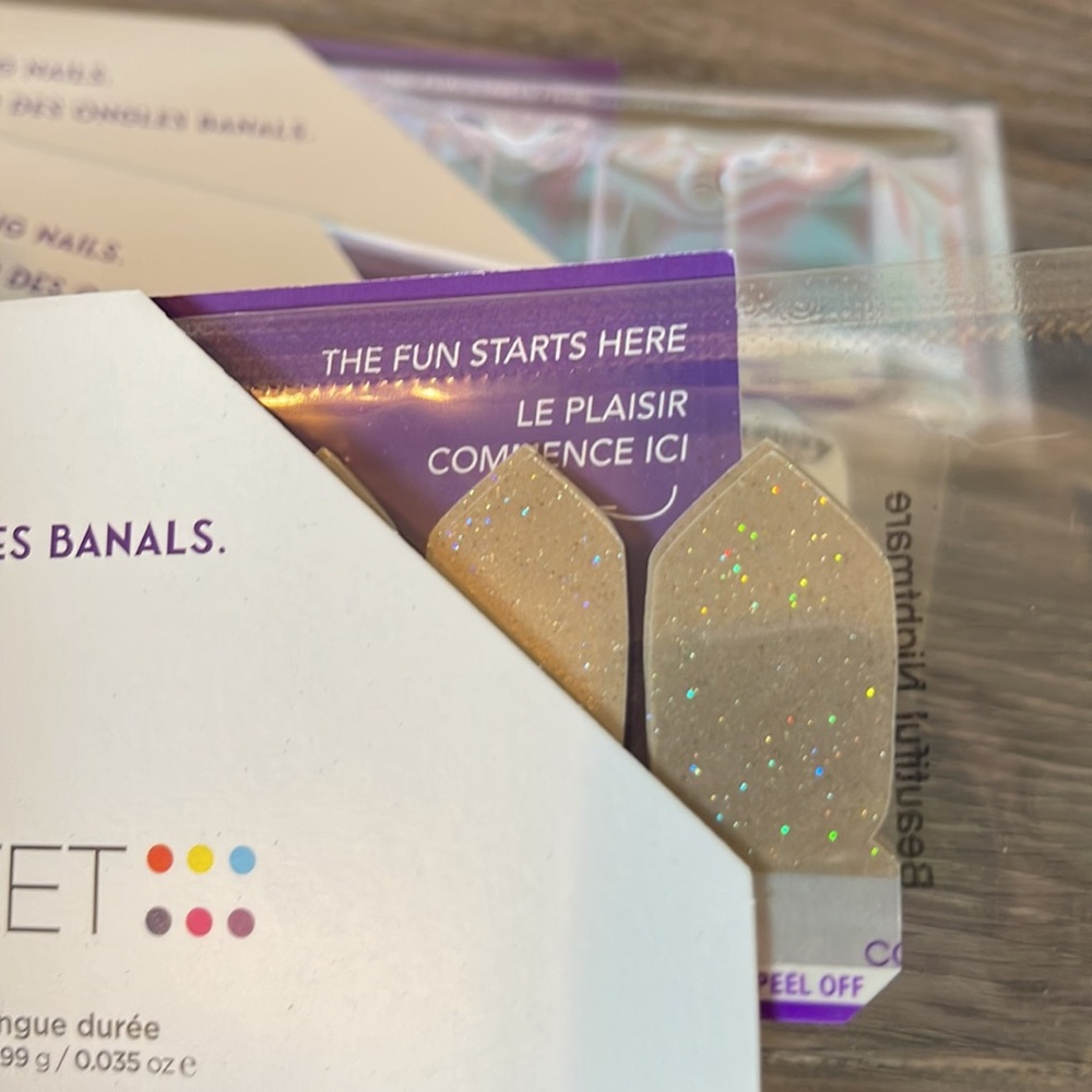 Color Street subscription box - Picture 3 of 5